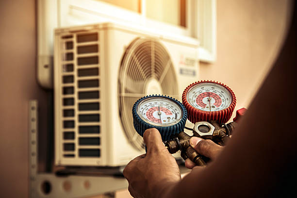 Professional Hvac technician working in Celina, TX